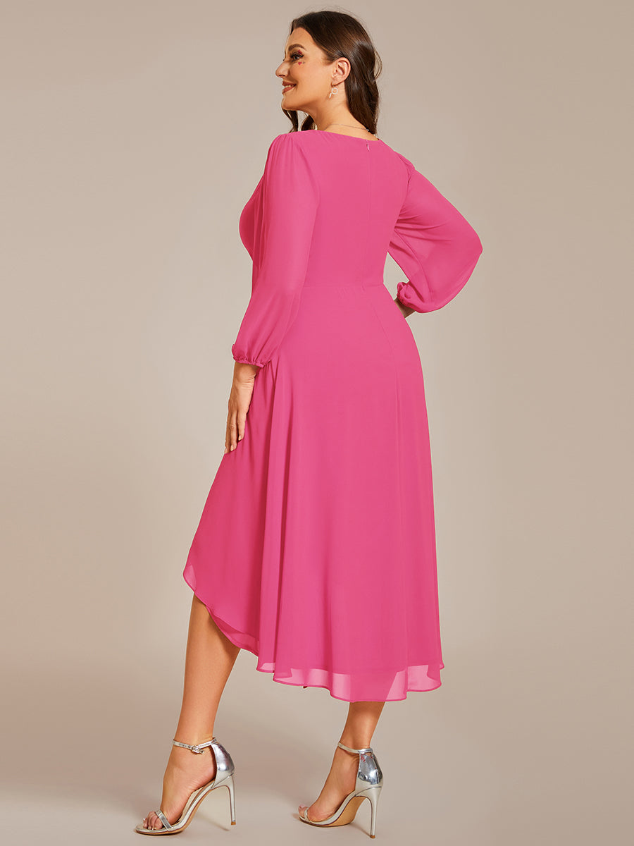 Robe d'invit¨¦ de mariage trap¨¨ze en mousseline fluide ¨¤ encolure ronde et longueur au genou #farbe_Knallpink