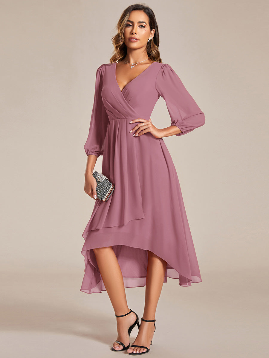 Robe d'invit¨¦ de mariage trap¨¨ze en mousseline fluide ¨¤ encolure ronde et longueur au genou #farbe_Orchideenviolett