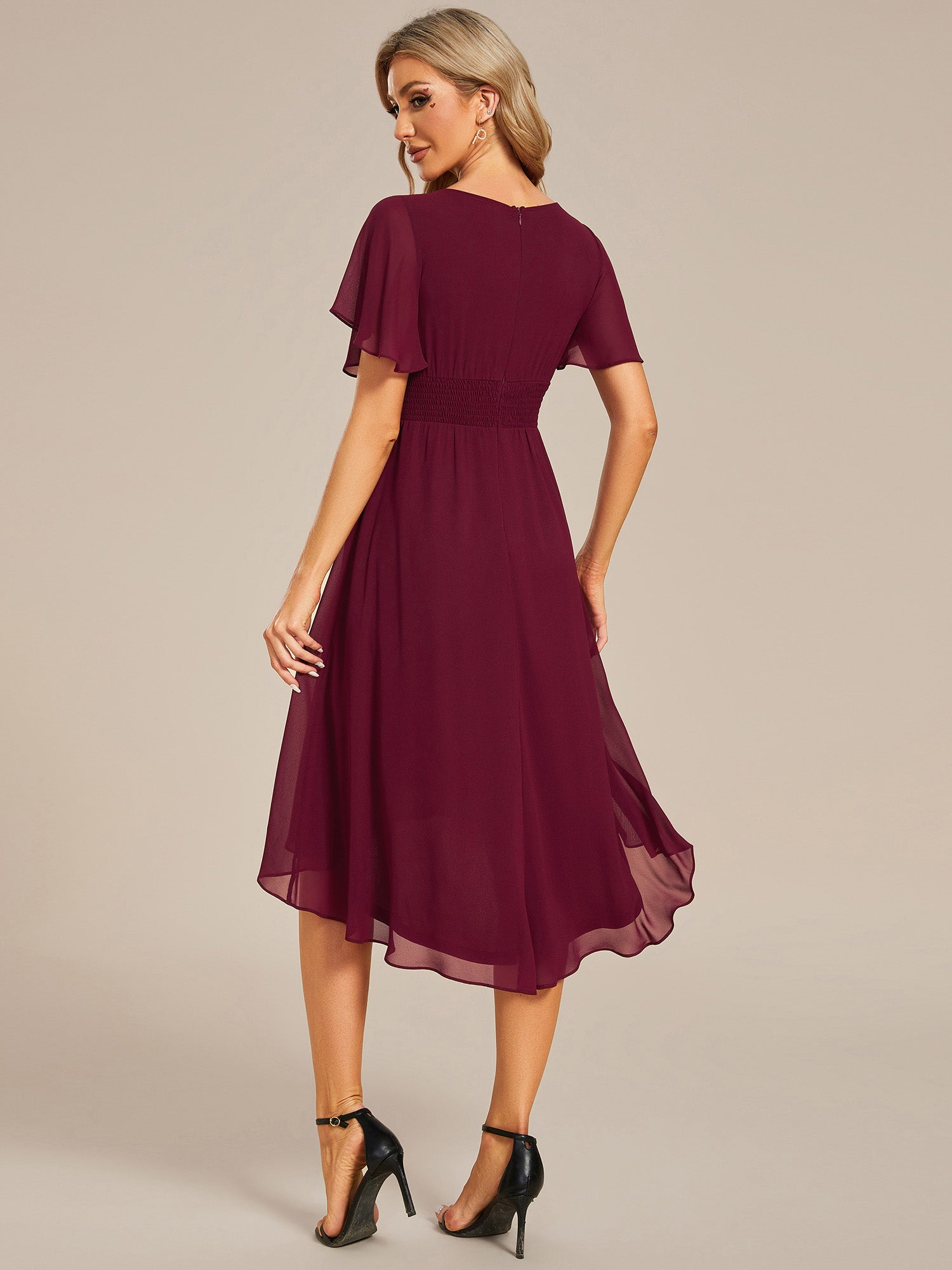 Robe d'invit¨¦ de mariage trap¨¨ze en mousseline fluide ¨¤ encolure ronde et longueur au genou #farbe_Burgunderrot