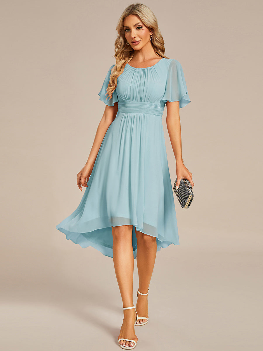 Robe d'invit¨¦ de mariage trap¨¨ze en mousseline fluide ¨¤ encolure ronde et longueur au genou #farbe_Himmelblau