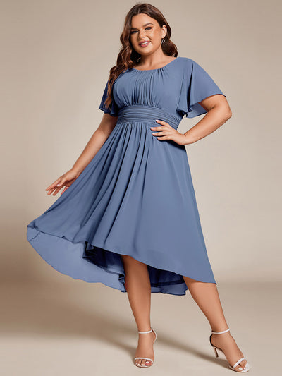 Robe d'invit¨¦ de mariage trap¨¨ze en mousseline fluide ¨¤ encolure ronde et longueur au genou #farbe_Taubenblau