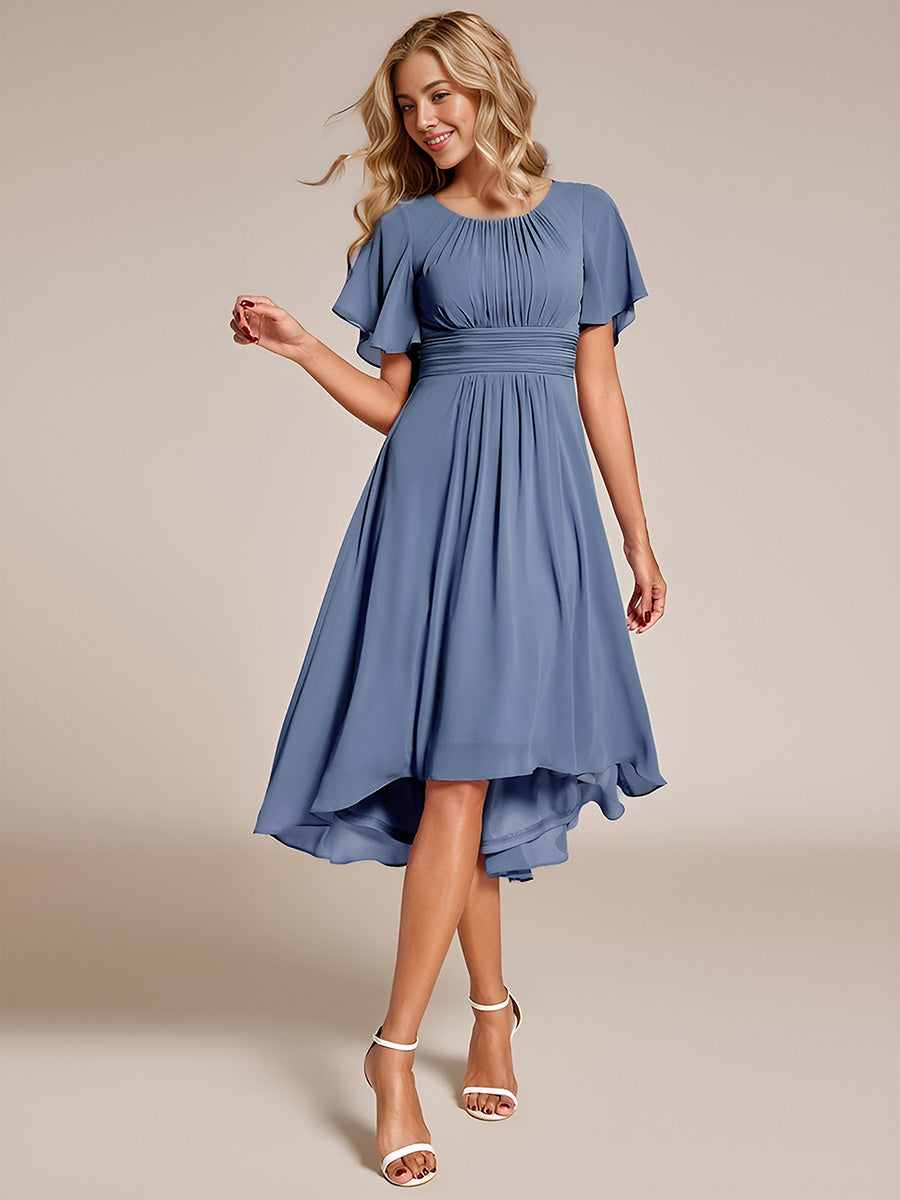 Robe d'invit¨¦ de mariage trap¨¨ze en mousseline fluide ¨¤ encolure ronde et longueur au genou #farbe_Taubenblau