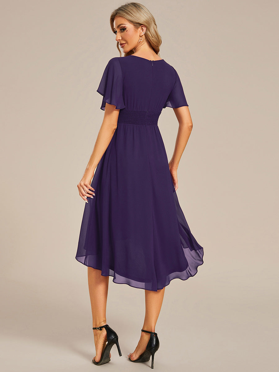 Robe d'invit¨¦ de mariage trap¨¨ze en mousseline fluide ¨¤ encolure ronde et longueur au genou #farbe_Dunkelviolett