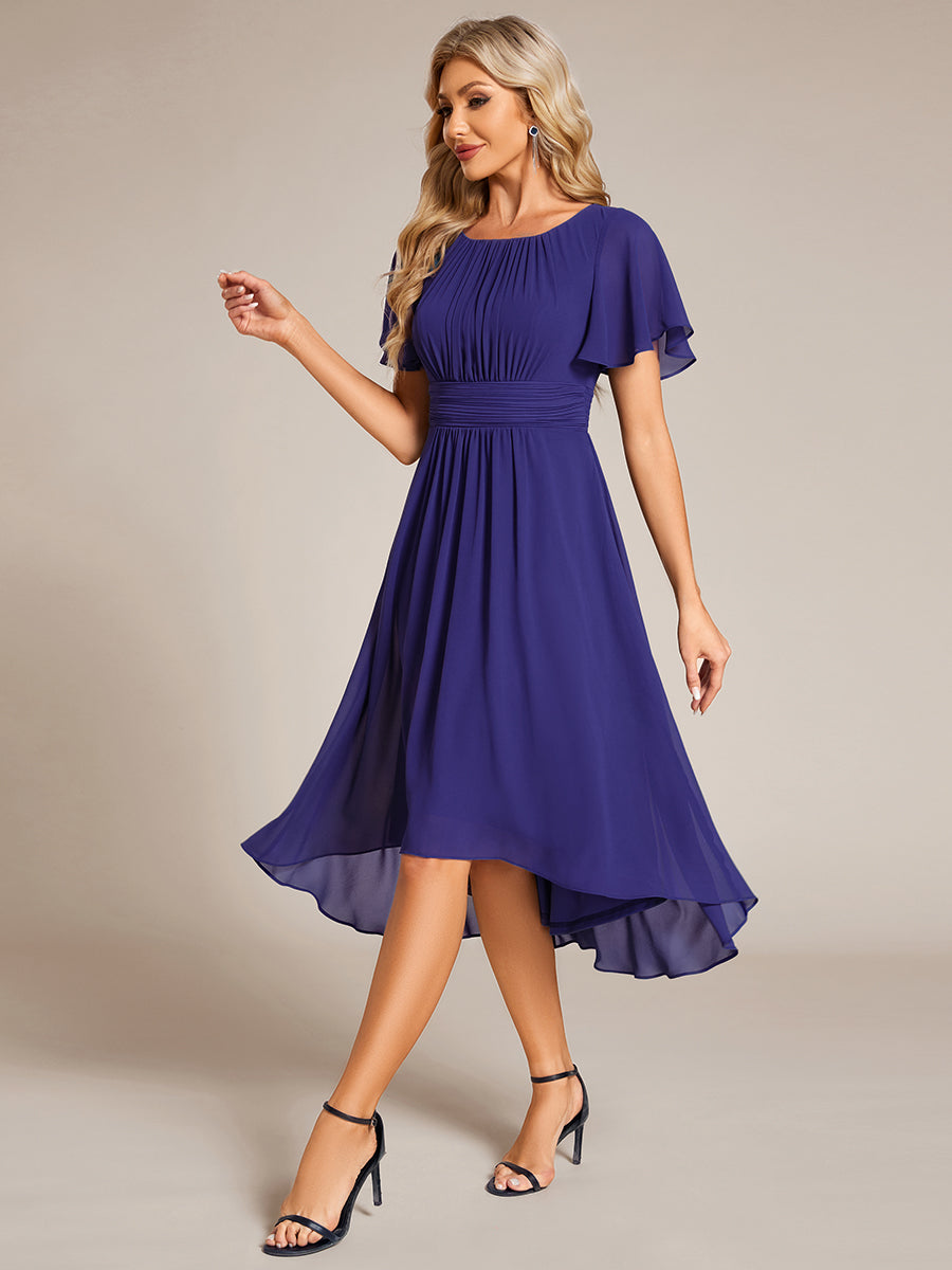 Robe d'invit¨¦ de mariage trap¨¨ze en mousseline fluide ¨¤ encolure ronde et longueur au genou #farbe_Saphirblau