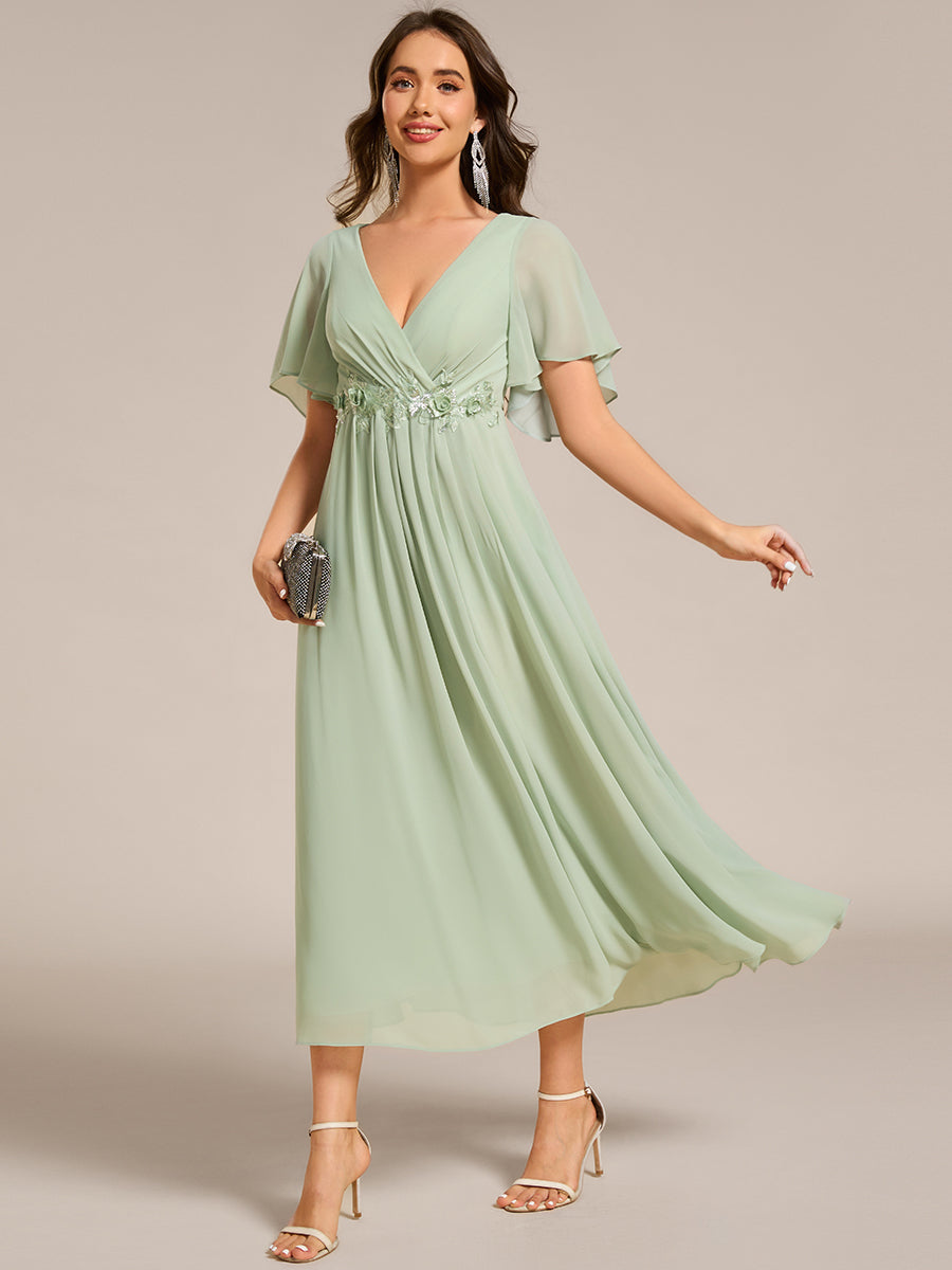Midi Länge V-Ausschnitt A-Linie Chiffon Kleid Mit Applikationen Und Raffung Details Kleid #Farbe_Mintgrün