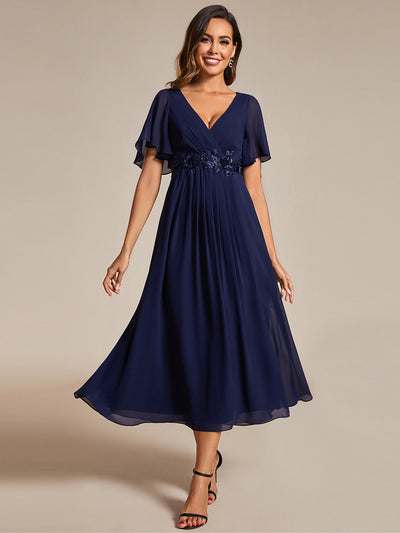Midi Länge V-Ausschnitt A-Linie Chiffon Kleid Mit Applikationen Und Raffung Details Kleid #Farbe_Marineblau