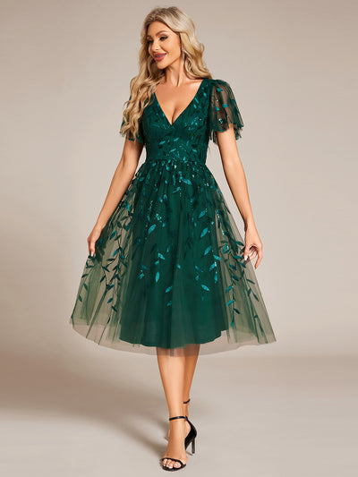 Midi Länge V-Ausschnitt A-Linie Pailletten Kleid Mit Besticktem Blumenmuster Und Gerafften Details #Farbe_Dunkelgrün