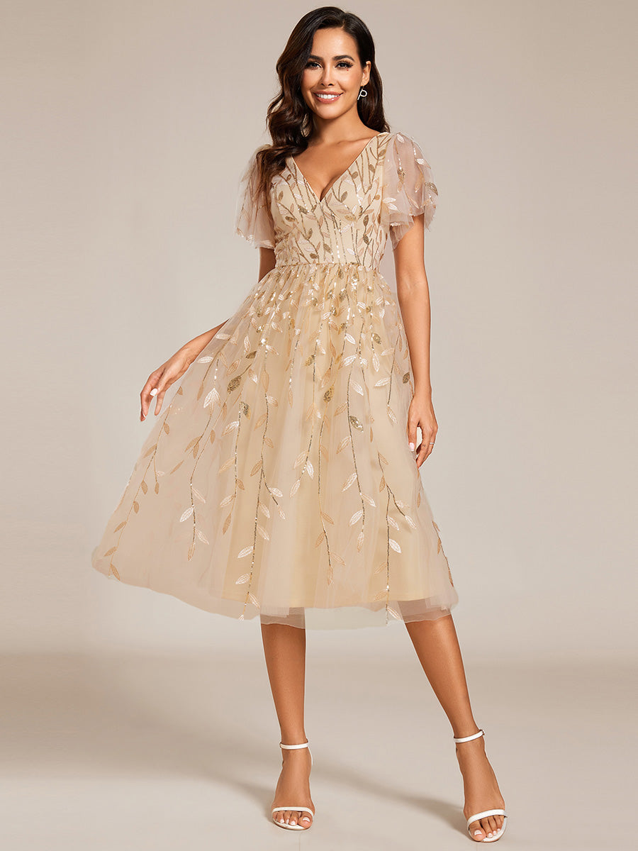 Midi Länge V-Ausschnitt A-Linie Pailletten Kleid Mit Besticktem Blumenmuster Und Gerafften Details #Farbe_Gold