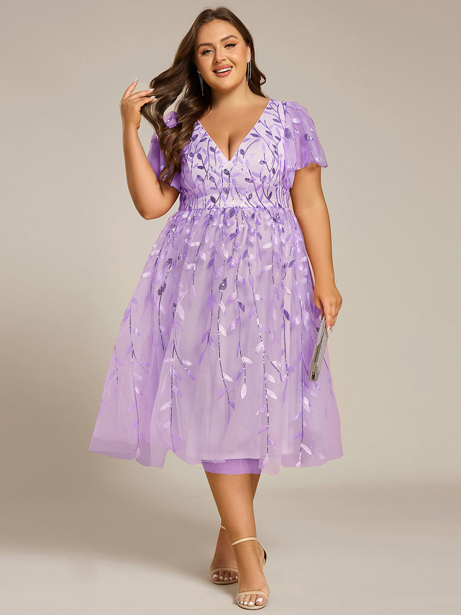 Midi Länge V-Ausschnitt A-Linie Pailletten Kleid Mit Besticktem Blumenmuster Und Gerafften Details #Farbe_Lavendel
