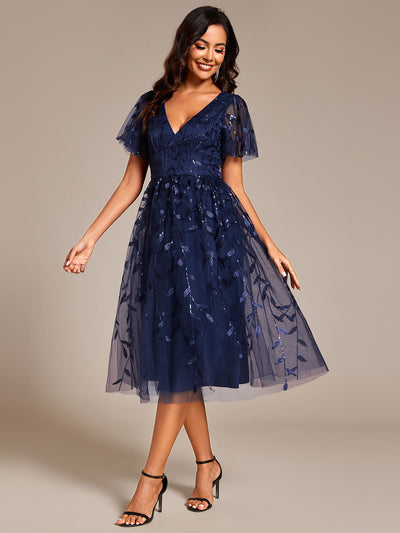 Midi Länge V-Ausschnitt A-Linie Pailletten Kleid Mit Besticktem Blumenmuster Und Gerafften Details #Farbe_Marineblau