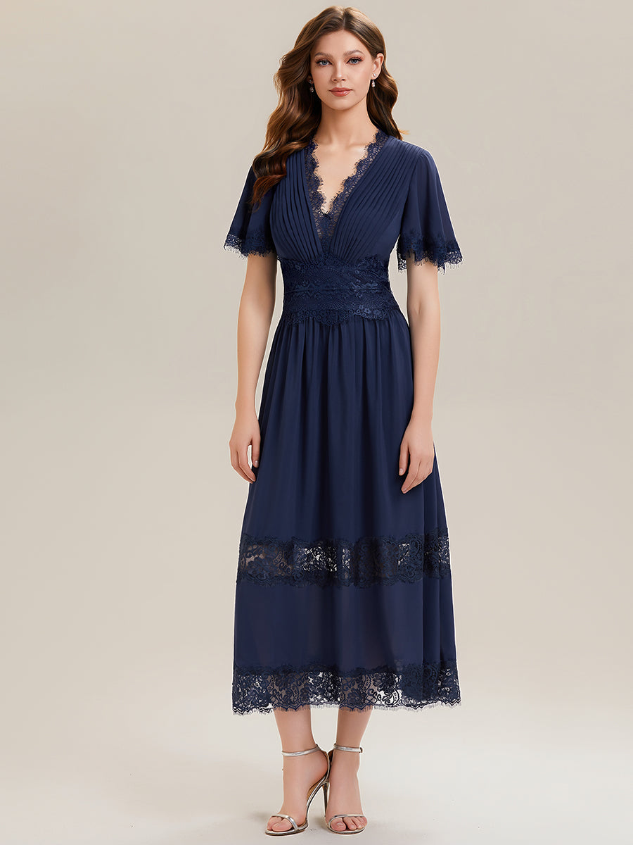 Tea L?nge V-Ausschnitt A-Linie Chiffon Kleid Mit Falten Design Und Cut-Out Detail #Farbe_Marineblau