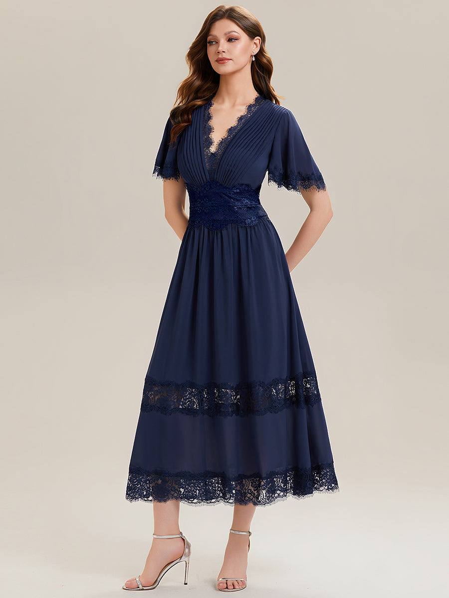 Tea L?nge V-Ausschnitt A-Linie Chiffon Kleid Mit Falten Design Und Cut-Out Detail #Farbe_Marineblau