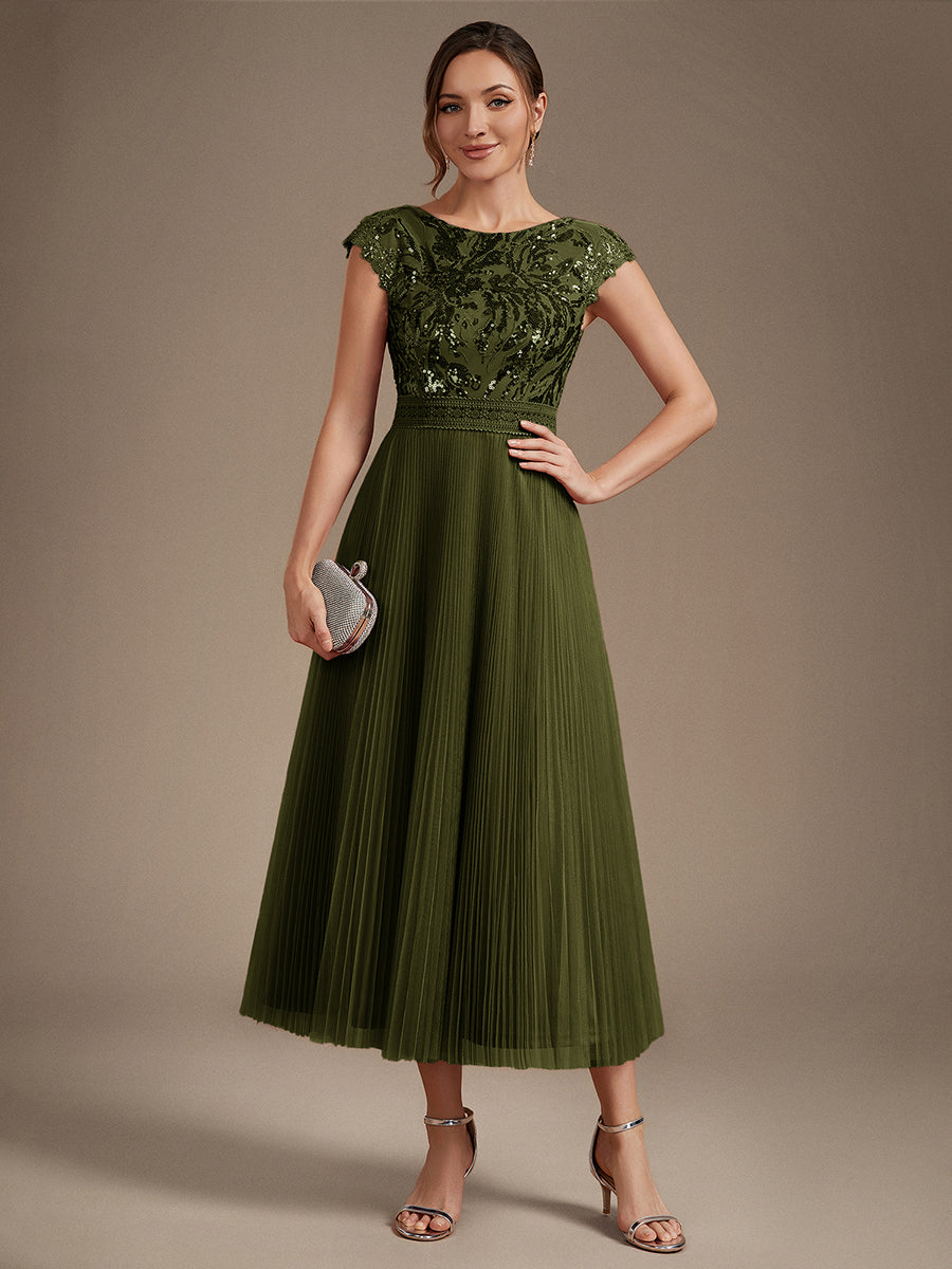 Tea L?nge Rundhals A Linie Pailletten Kleid Mit Sonnenstrahlen Falten Und Durchsichtigen Details Kleid #Farbe_Olivgrün