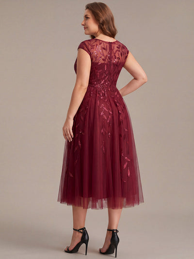 Tea L?nge A Linie Kleid Mit Rundhalsausschnitt Transparente Gestaltung Und Pailletten Kleid #Farbe_Burgunderrot