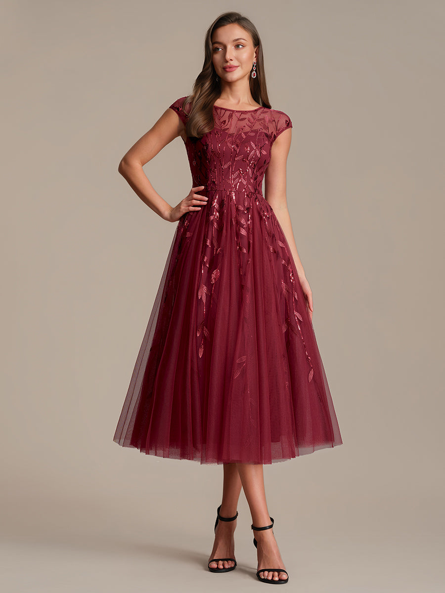 Tea L?nge A Linie Kleid Mit Rundhalsausschnitt Transparente Gestaltung Und Pailletten Kleid #Farbe_Burgunderrot