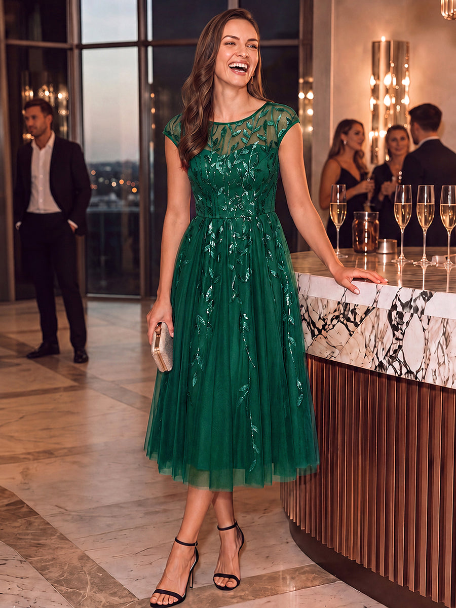 Tea L?nge A Linie Kleid Mit Rundhalsausschnitt Transparente Gestaltung Und Pailletten Kleid #Farbe_Vert Fonce