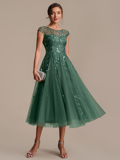 Tea L?nge A Linie Kleid Mit Rundhalsausschnitt Transparente Gestaltung Und Pailletten Kleid #Farbe_Eukalyptus