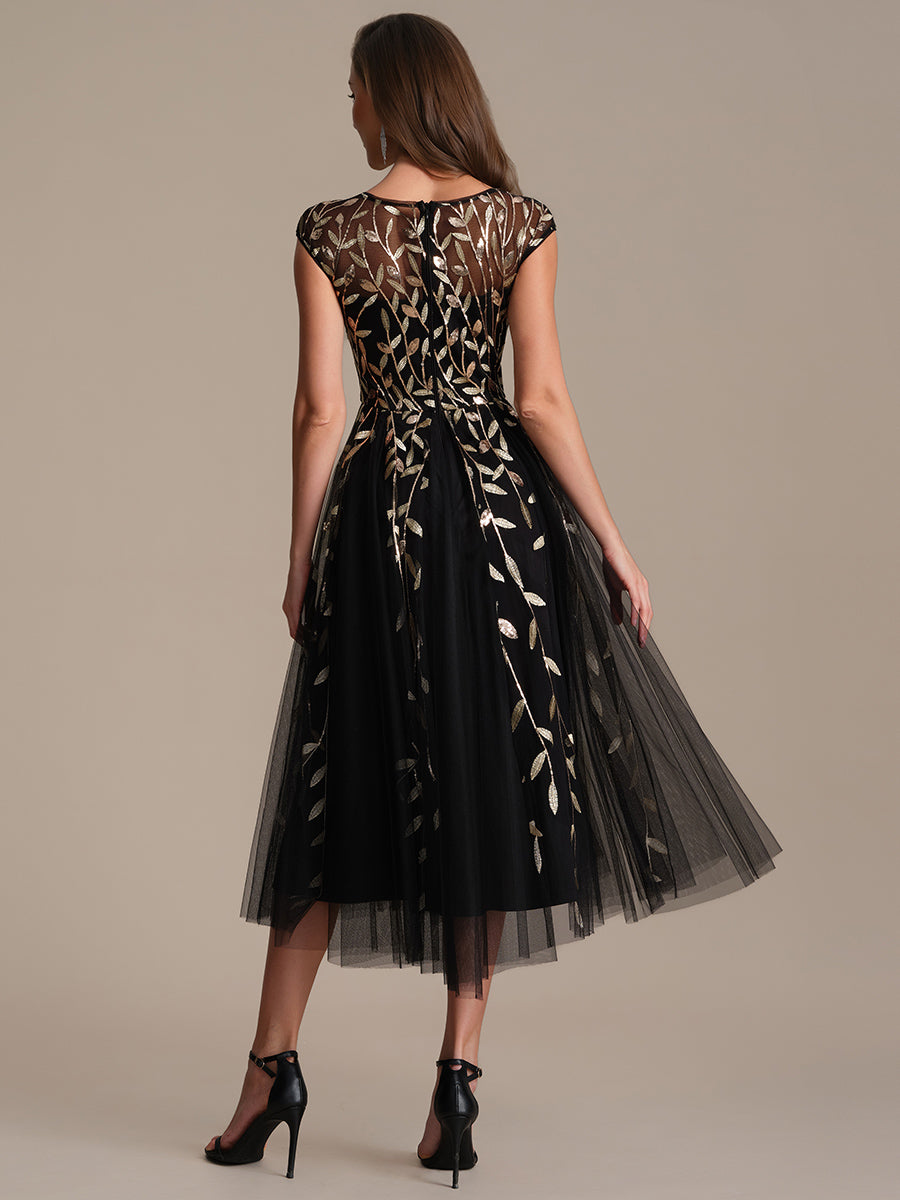 Tea L?nge A Linie Kleid Mit Rundhalsausschnitt Transparente Gestaltung Und Pailletten Kleid #Farbe_Schwarz & Gold