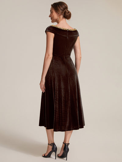 Samt V-Ausschnitt A-Linie Reißverschluss hinten Ohne Brustpolster, mit Futter. hochzeitsgastkleid #Farbe_Braun