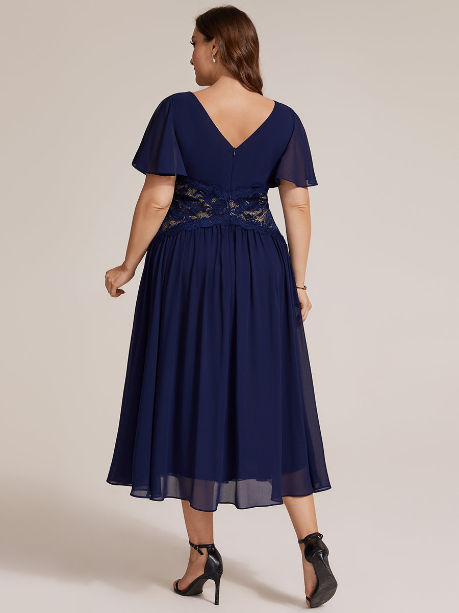 Midi Tee-Länge A-Linie Kleid Mit V-Ausschnitt Chiffon Stoff Und Rüschen Eleganter Stil Kleid #Farbe_Marineblau