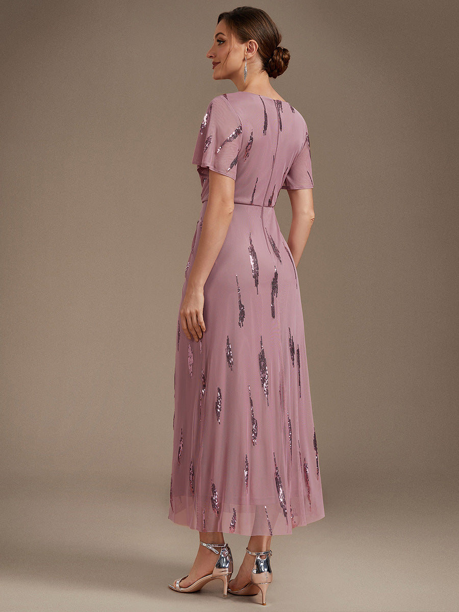 Tea Länge V Ausschnitt Etui Kleid Aus Tüll Mit Pailletten Und Schlitz Zum Binden Kleid #Farbe_Orchideenviolett