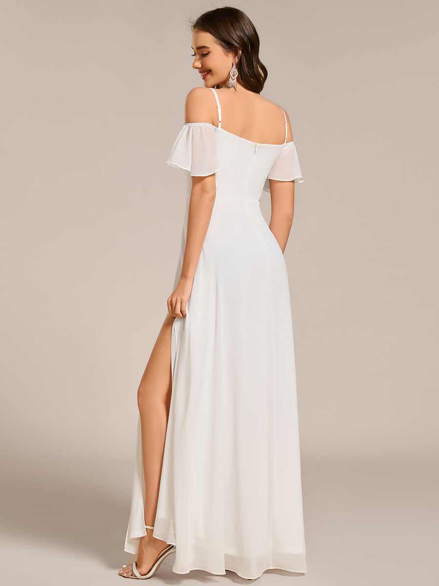 Bodenlanger Offshoulder A-Linien Chiffon Kleid Mit Hohem Schlitz #Farbe_Weiß