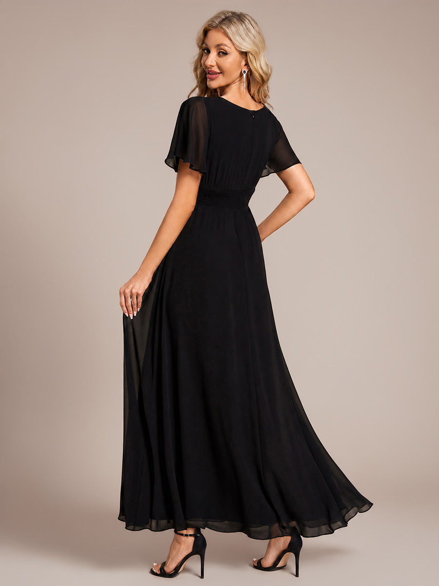 Bodenlanger A-Linien Chiffon Kleid Mit Falten Und Raffung Rundhalsausschnitt #Farbe_Schwarz