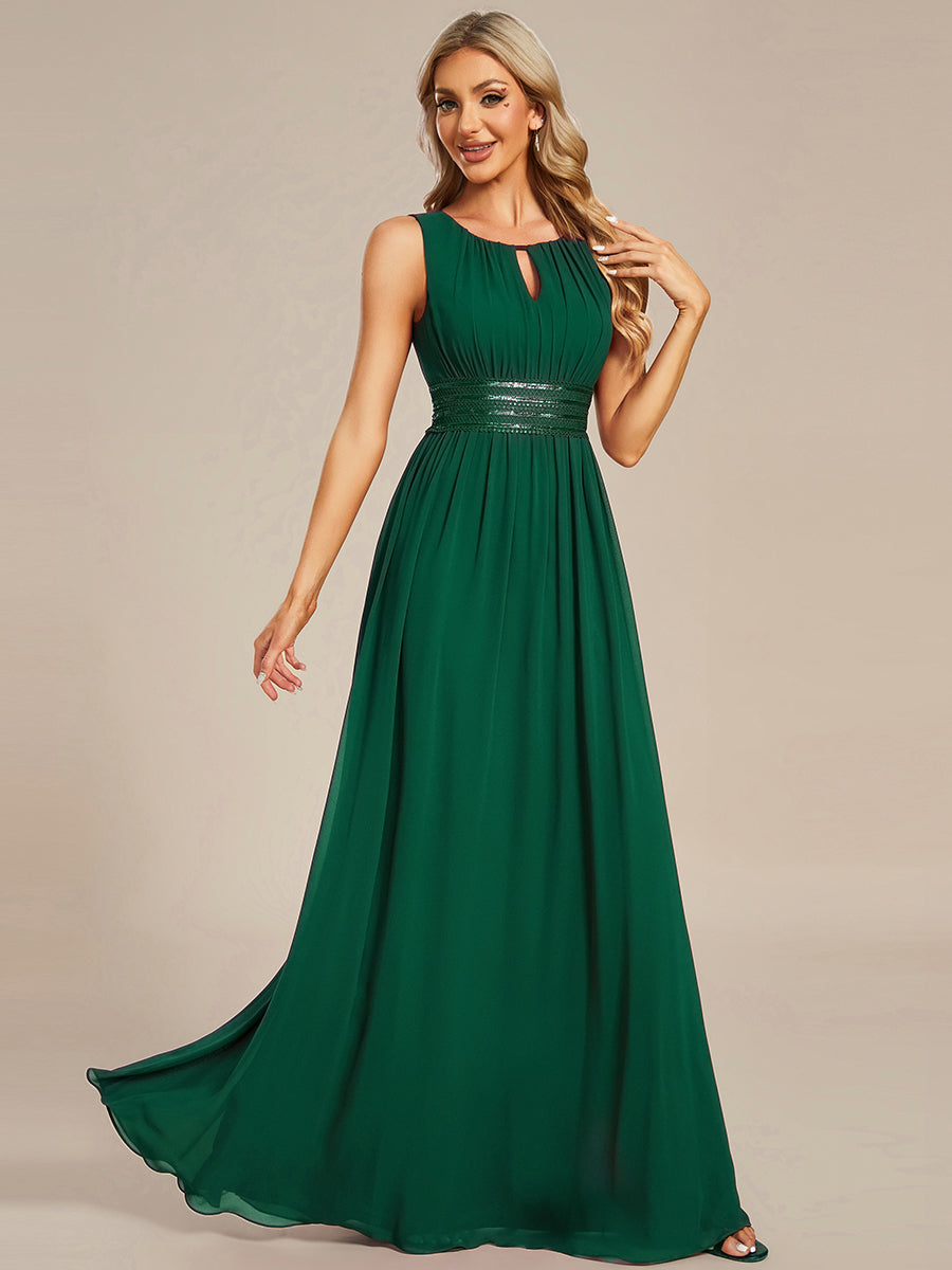 Bodenlanger A-Linien Chiffon Kleid Mit Rundhalsausschnitt Und Bestickten Details #Farbe_Dunkelgrün