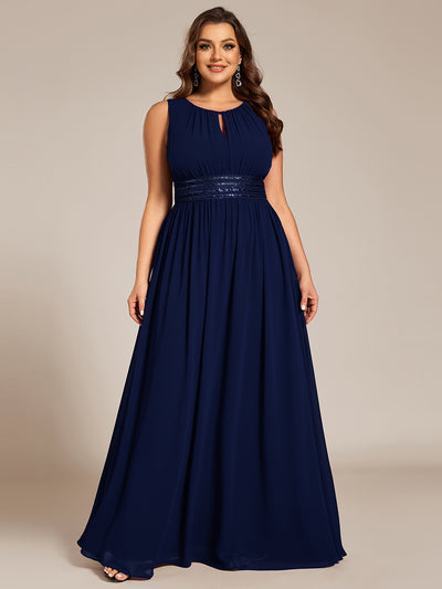 Bodenlanger A-Linien Chiffon Kleid Mit Rundhalsausschnitt Und Bestickten Details #Farbe_Marineblau