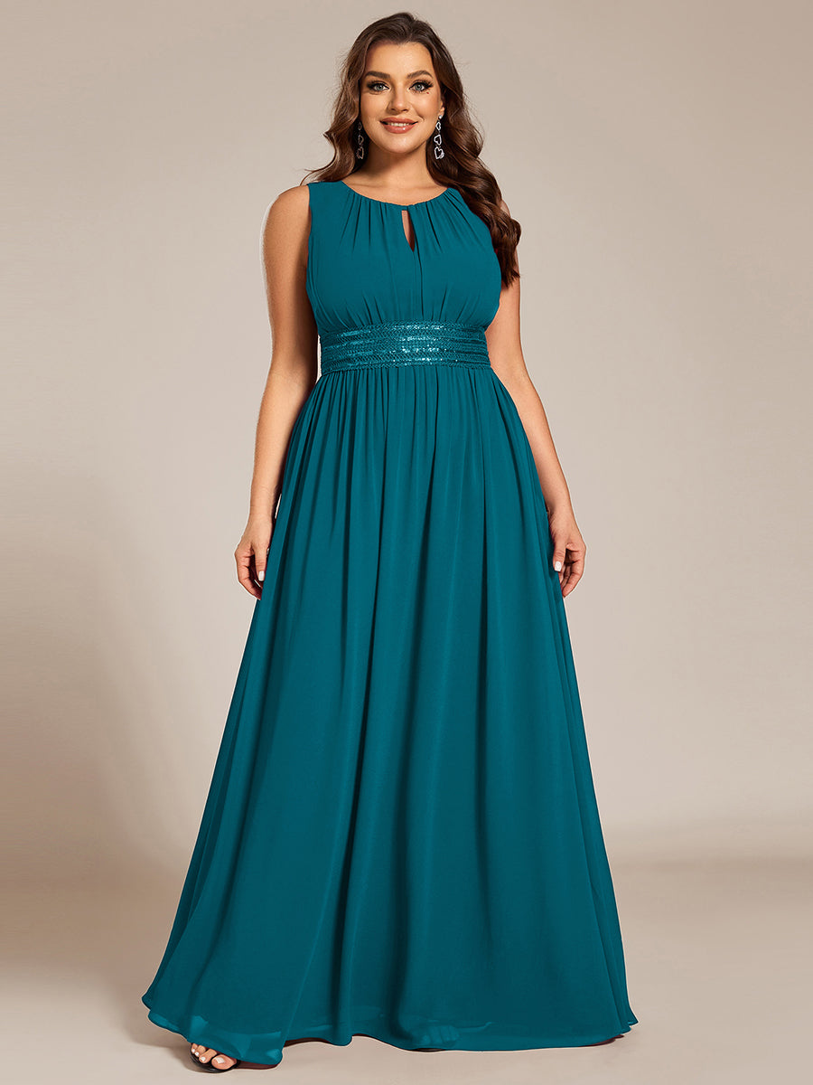 Bodenlanger A-Linien Chiffon Kleid Mit Rundhalsausschnitt Und Bestickten Details #Farbe_Petrol