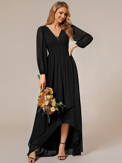 Robe d'invit¡§| de mariage trap¡§¡§ze en mousseline fluide ¡§¡è encolure ronde et longueur au genou #farbe_Schwarz