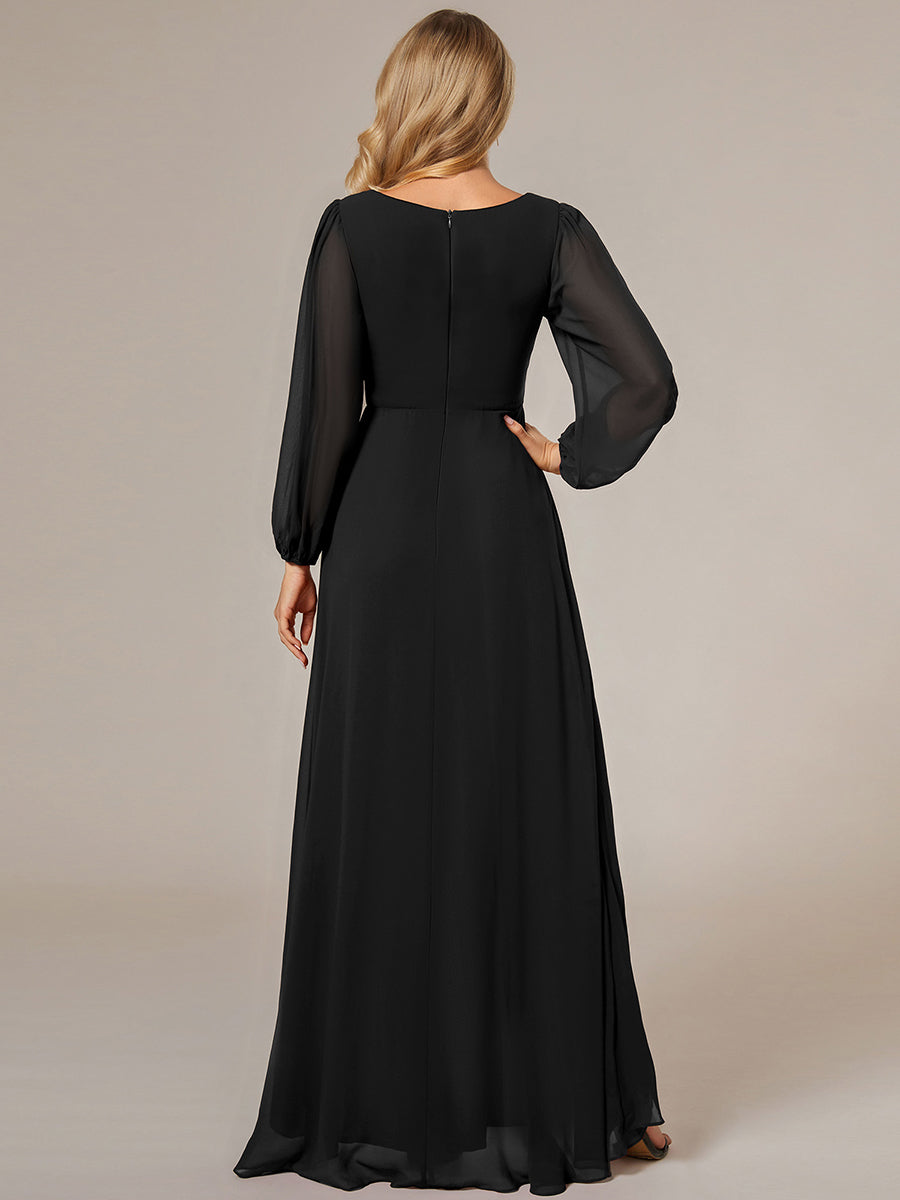 Robe d'invit¡§| de mariage trap¡§¡§ze en mousseline fluide ¡§¡è encolure ronde et longueur au genou #farbe_Schwarz
