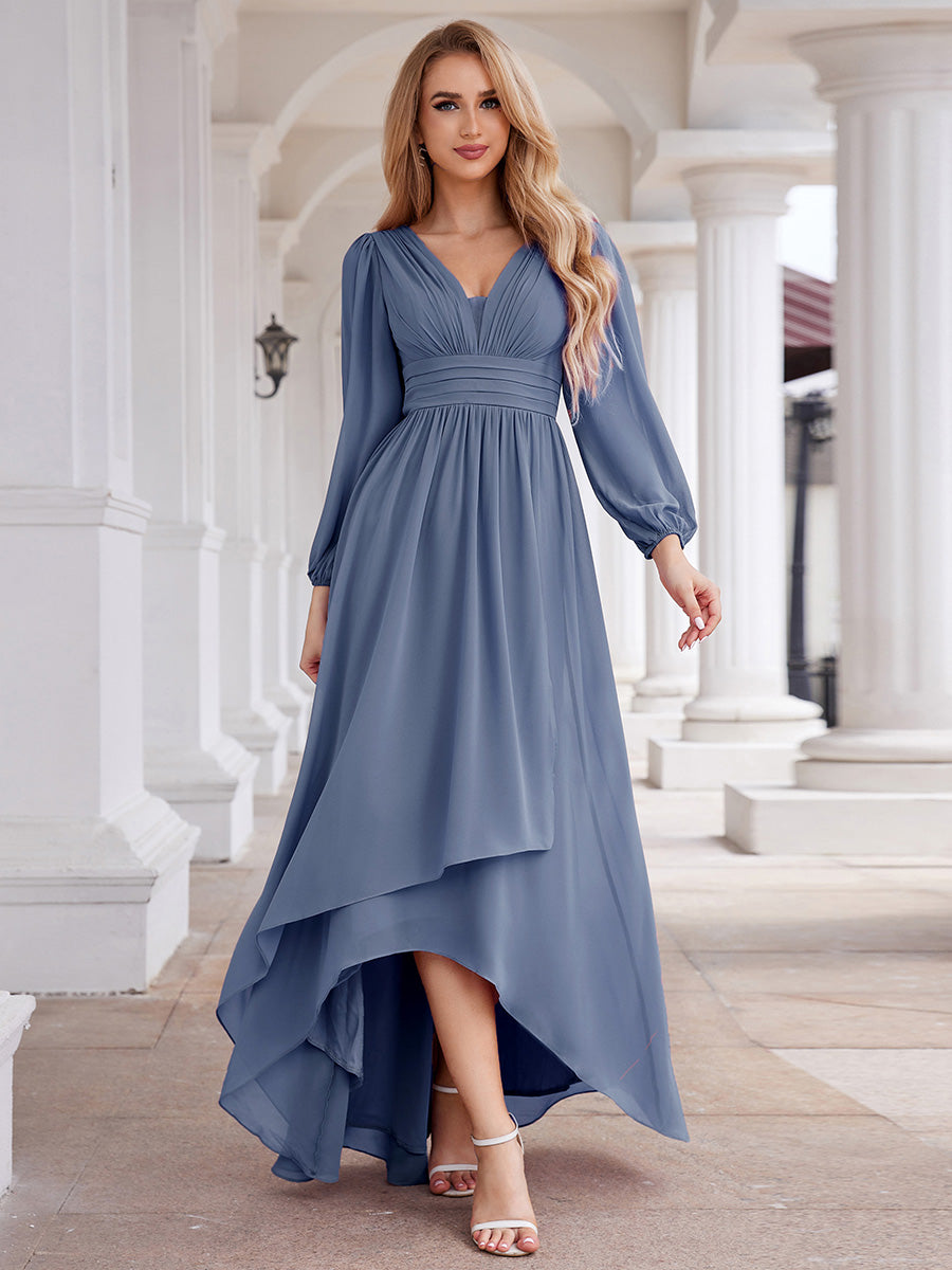 Robe d'invit¡§| de mariage trap¡§¡§ze en mousseline fluide ¡§¡è encolure ronde et longueur au genou #farbe_Taubenblau