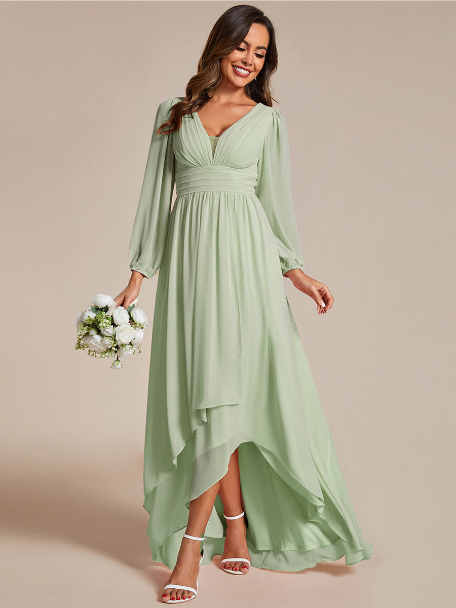 Robe d'invit¡§| de mariage trap¡§¡§ze en mousseline fluide ¡§¡è encolure ronde et longueur au genou #farbe_Mintgrün