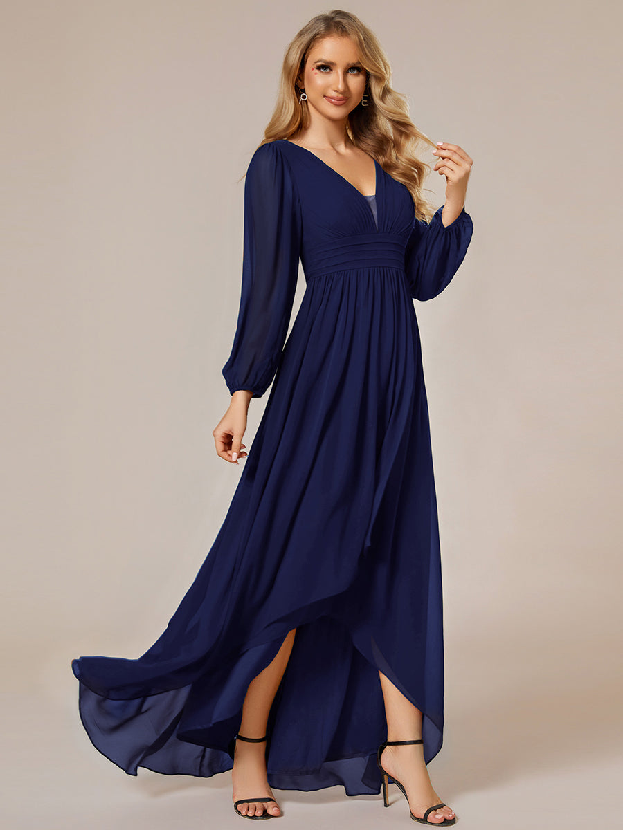 Robe d'invit¡§| de mariage trap¡§¡§ze en mousseline fluide ¡§¡è encolure ronde et longueur au genou #farbe_Marineblau