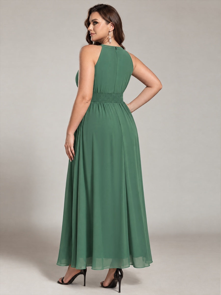 Maxilänge Halternacken Ausschnitt A-Linien Kleid Aus Chiffon Mit Corsage Für Elegante Anlässe Kleid #Farbe_Eukalyptus