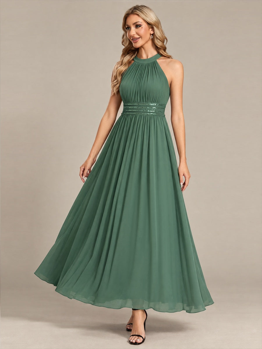 Maxilänge Halternacken Ausschnitt A-Linien Kleid Aus Chiffon Mit Corsage Für Elegante Anlässe Kleid #Farbe_Eukalyptus