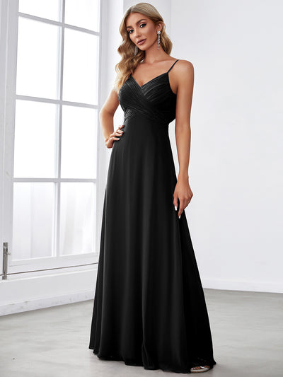 Brautjungfernkleid mit V-Ausschnitt schmalen Trägern und bodenlangem Rock #Farbe_Schwarz