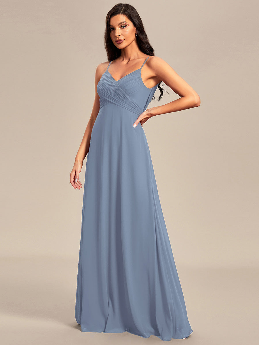 Brautjungfernkleid mit V-Ausschnitt schmalen Trägern und bodenlangem Rock #Farbe_SL