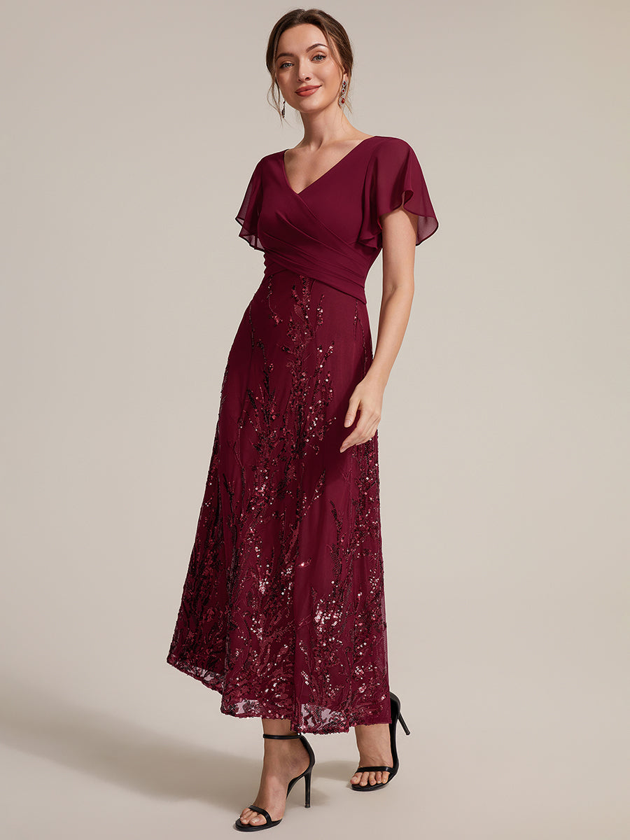 Tea Länge V Ausschnitt A Linien Kleid Aus Chiffon Mit 3D Drapierung Und Pailletten #Farbe_Burgunderrot