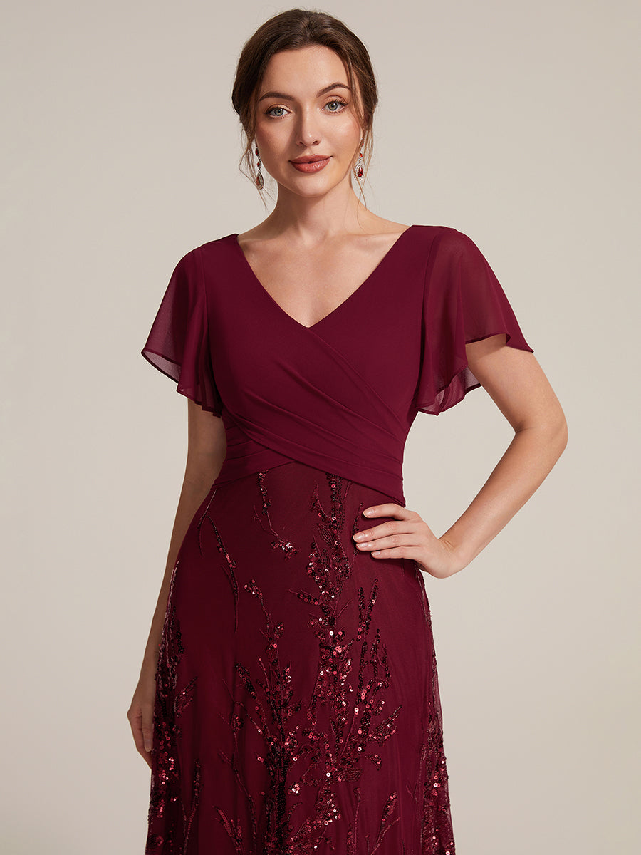 Tea Länge V Ausschnitt A Linien Kleid Aus Chiffon Mit 3D Drapierung Und Pailletten #Farbe_Burgunderrot