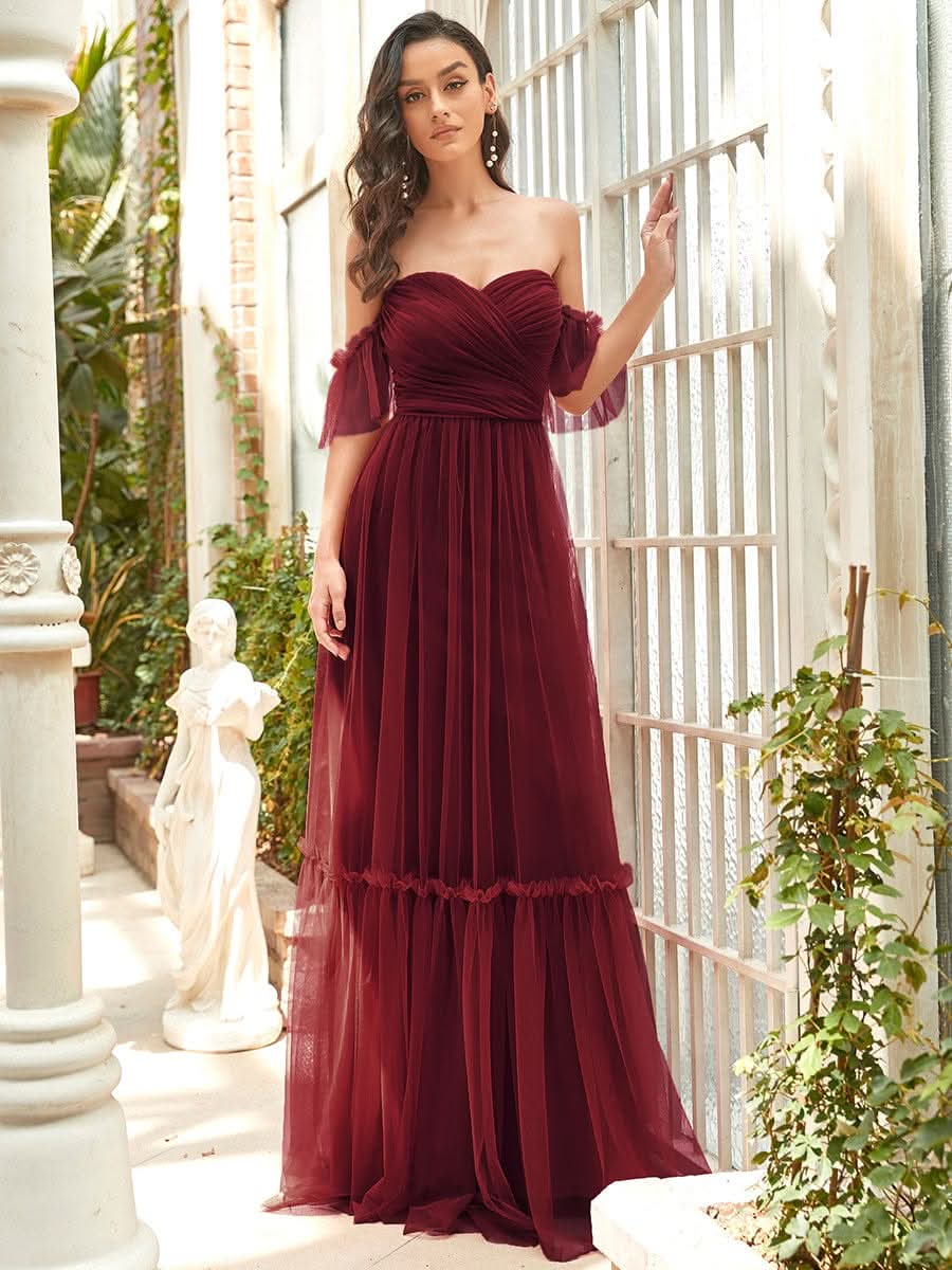 Schulterfreies plissiertes Tüll-Abendkleid mit Herzausschnitt #Farbe_Burgundy