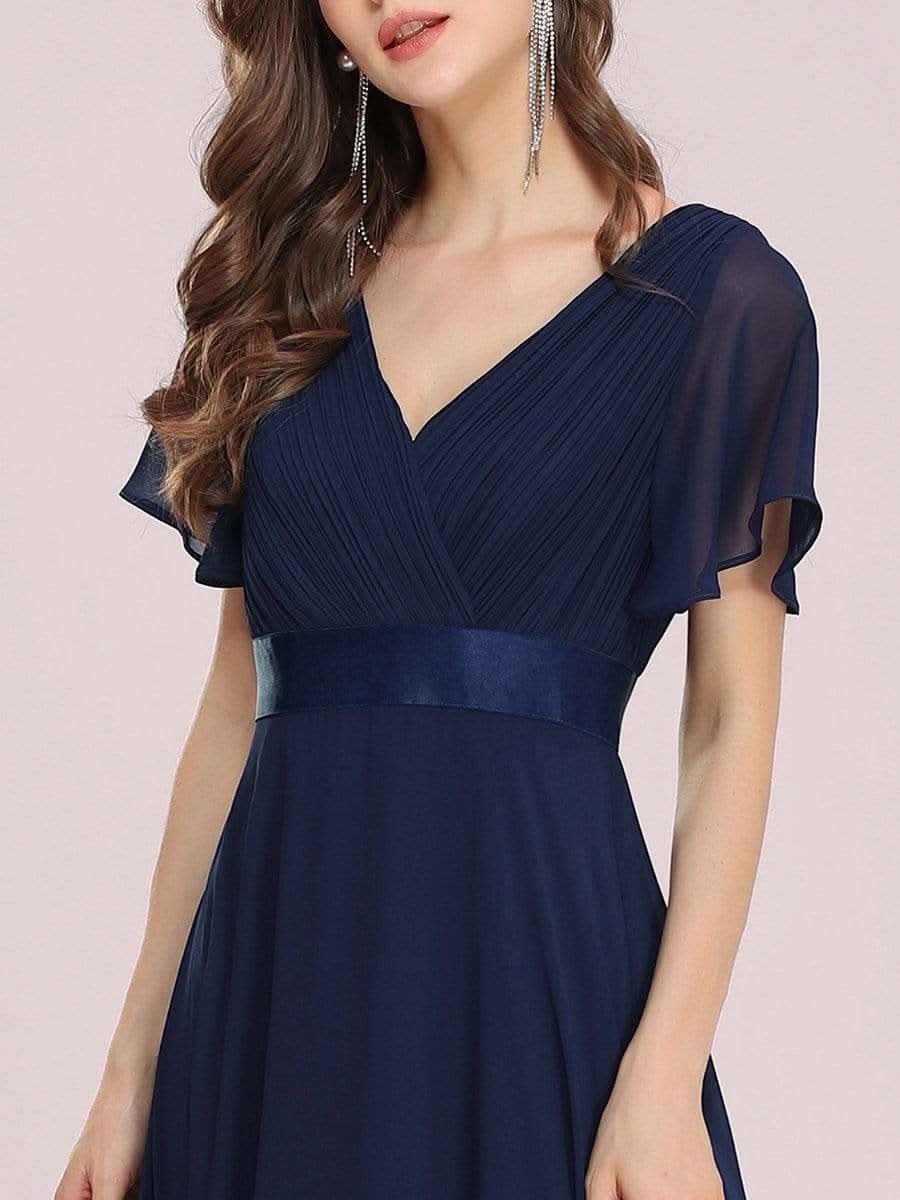 Langes Brautjungfernkleid mit Empire-Taille und kurzen, flatternden Ärmeln #Farbe_Marineblau